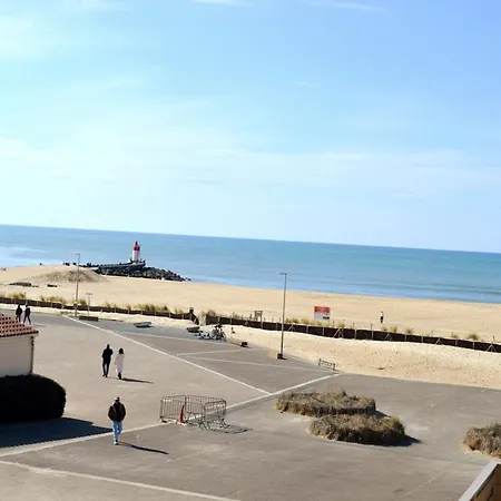 Front De Avec Balcon Vue Ocean ! Appartement *